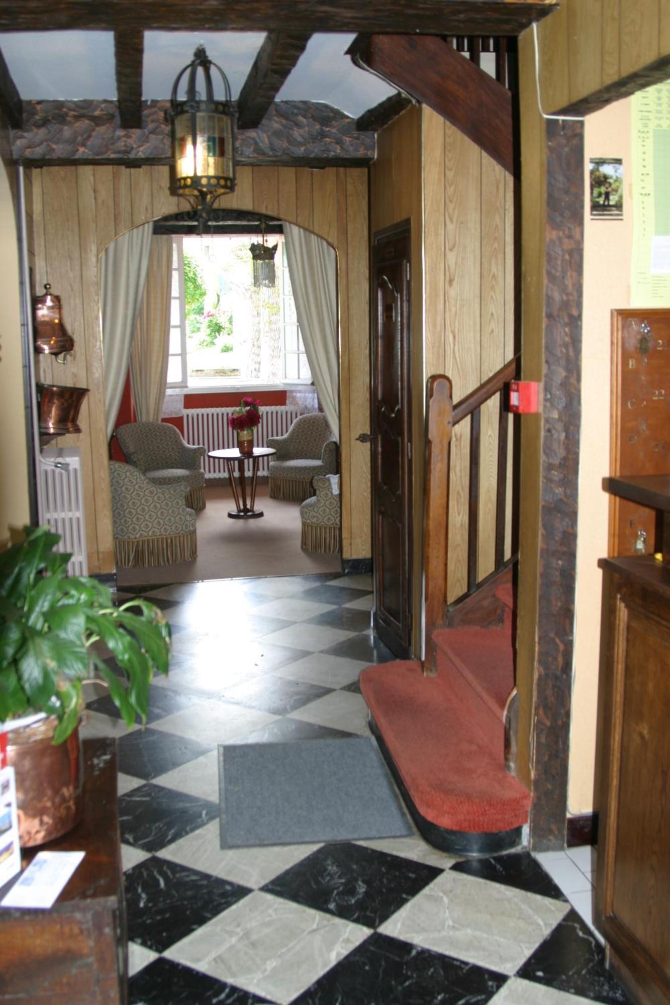 Hostellerie De La Poste Oust Εξωτερικό φωτογραφία